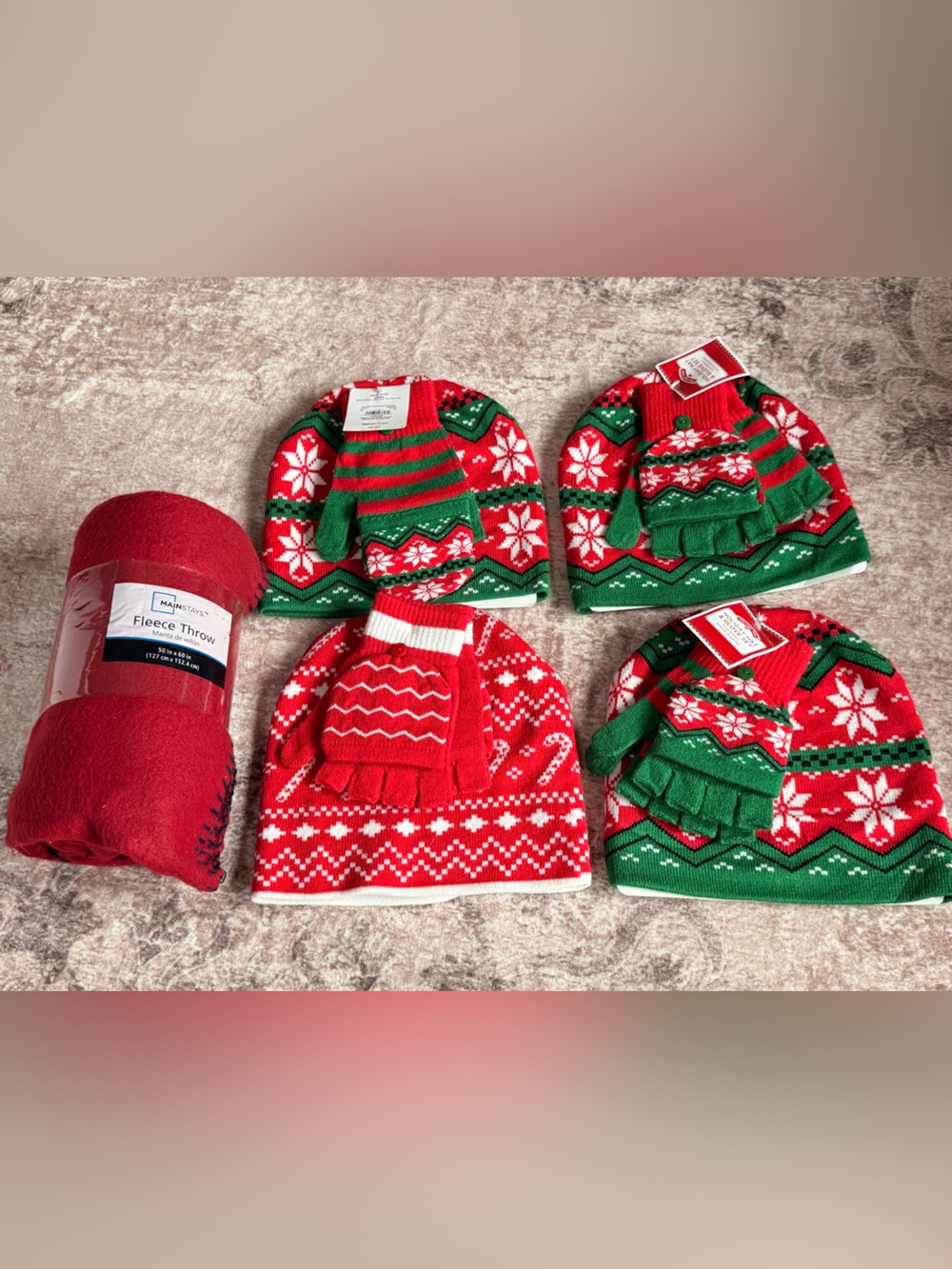 🎄 Christmas Cozy Bundle – NEW Hat & Glove Sets + Fleece Throw